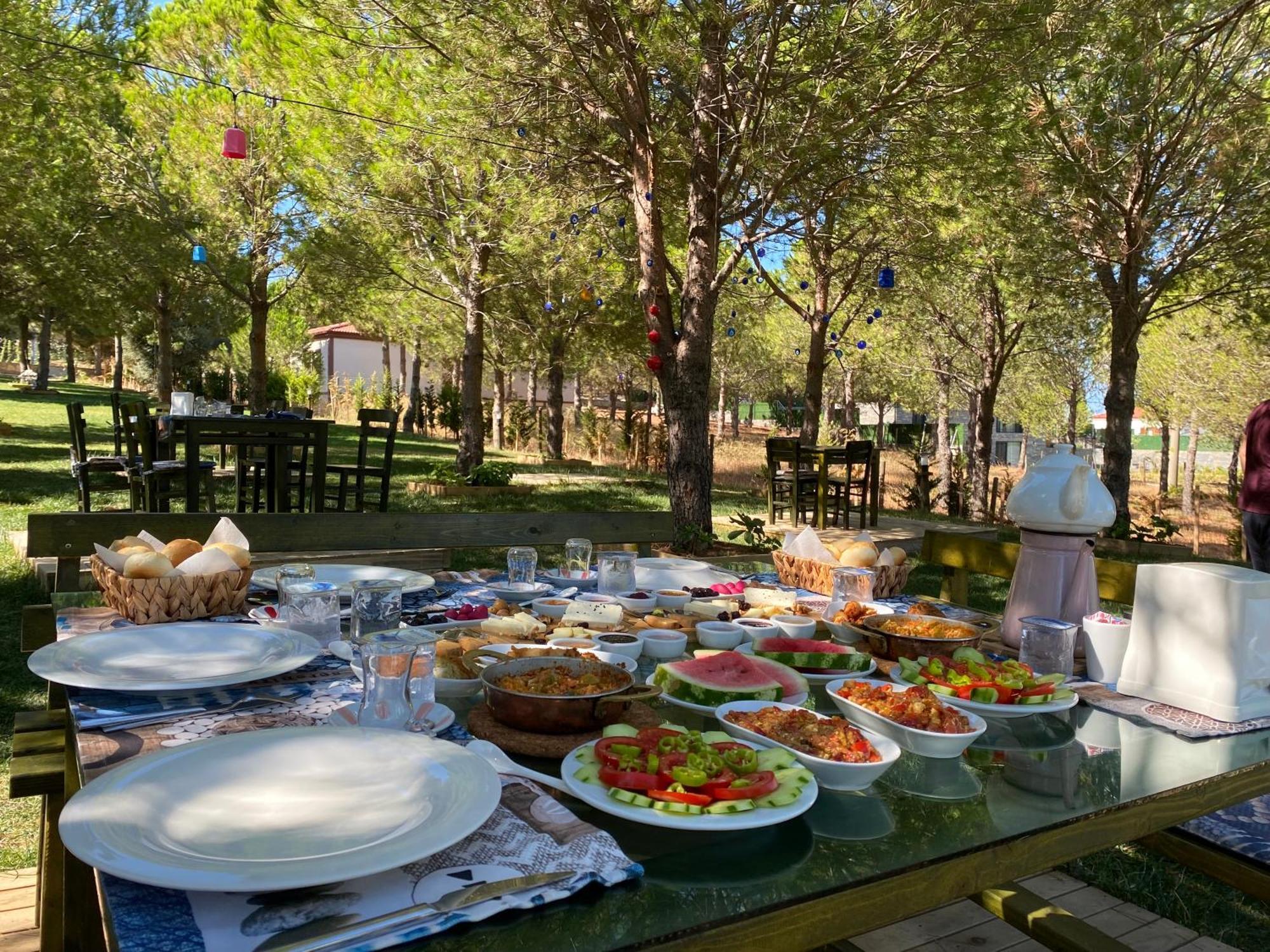 Elyada Otel Ve Bag Evi 8 Yas Ustu Bozcaada Exterior foto
